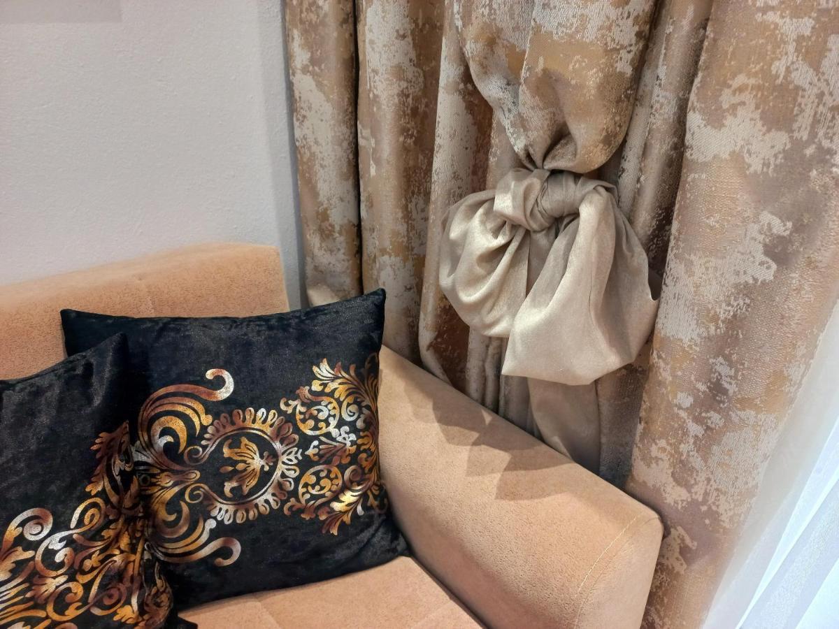Goldenspace Exquisite Suite Near The Port ヴォロス エクステリア 写真