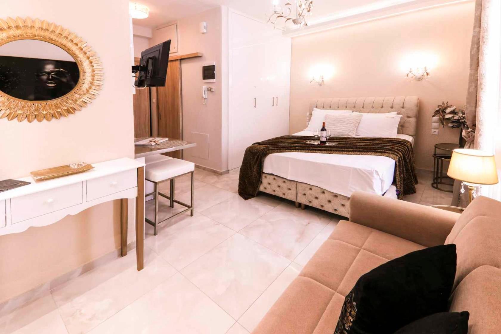 Goldenspace Exquisite Suite Near The Port ヴォロス エクステリア 写真